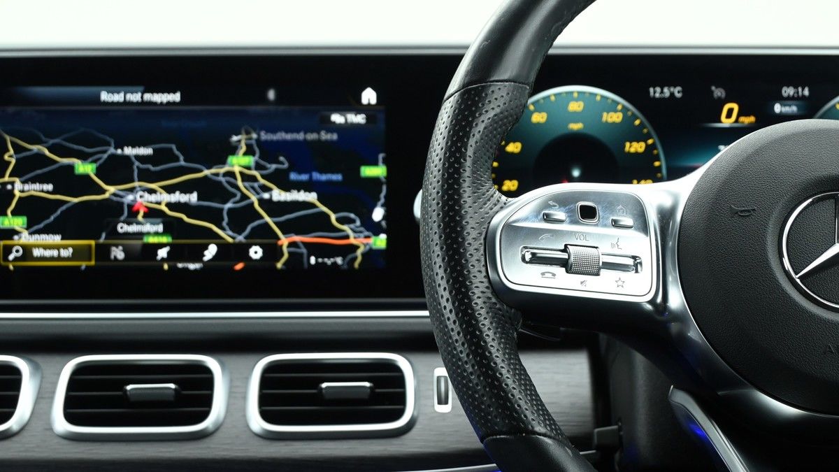 Mercedes-Benz GLE Image 14