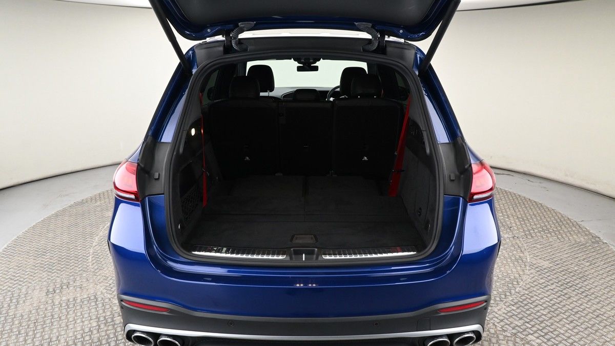 Mercedes-Benz GLE Image 9