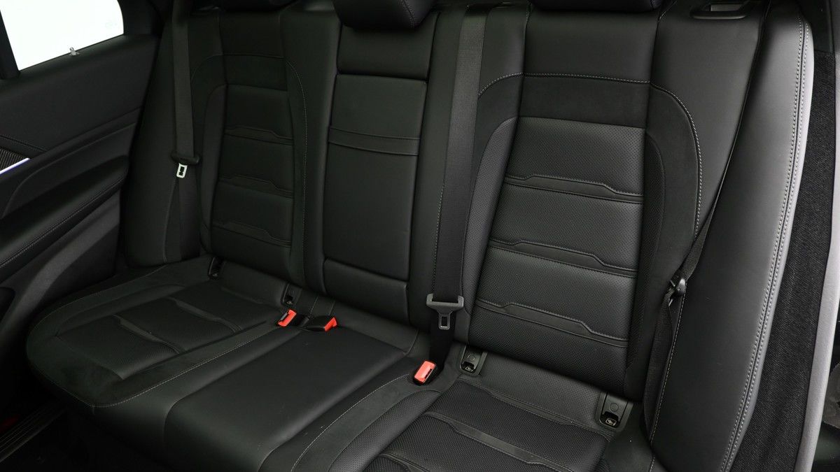 Mercedes-Benz GLE Image 5