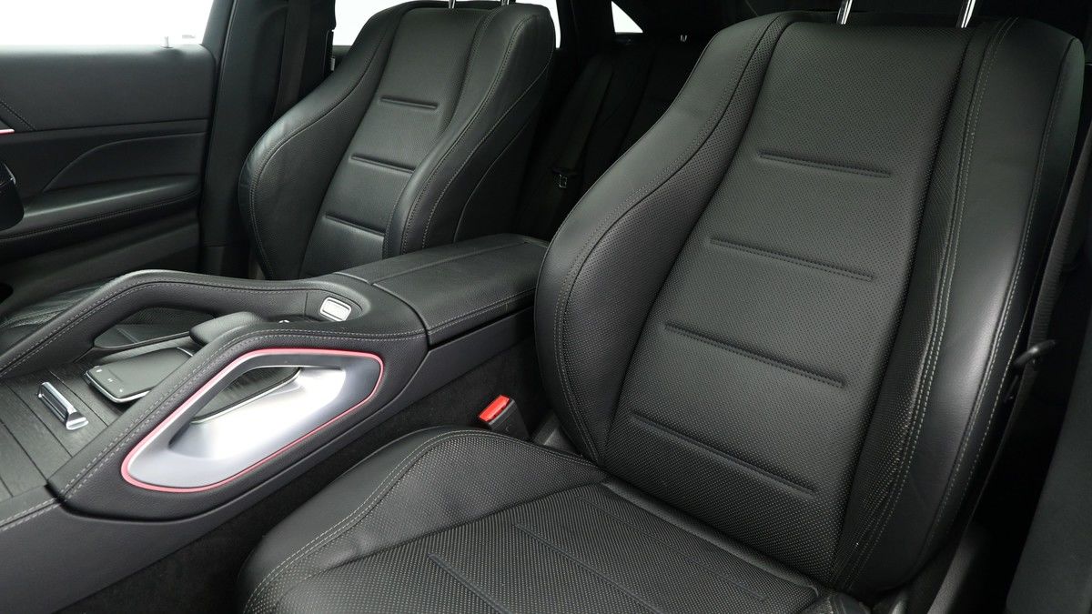 Mercedes-Benz GLE Image 4