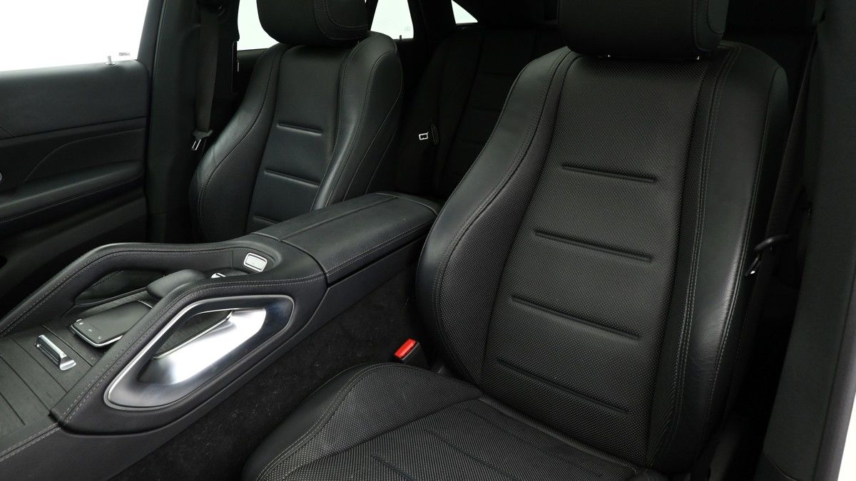 Mercedes-Benz GLE Image 4
