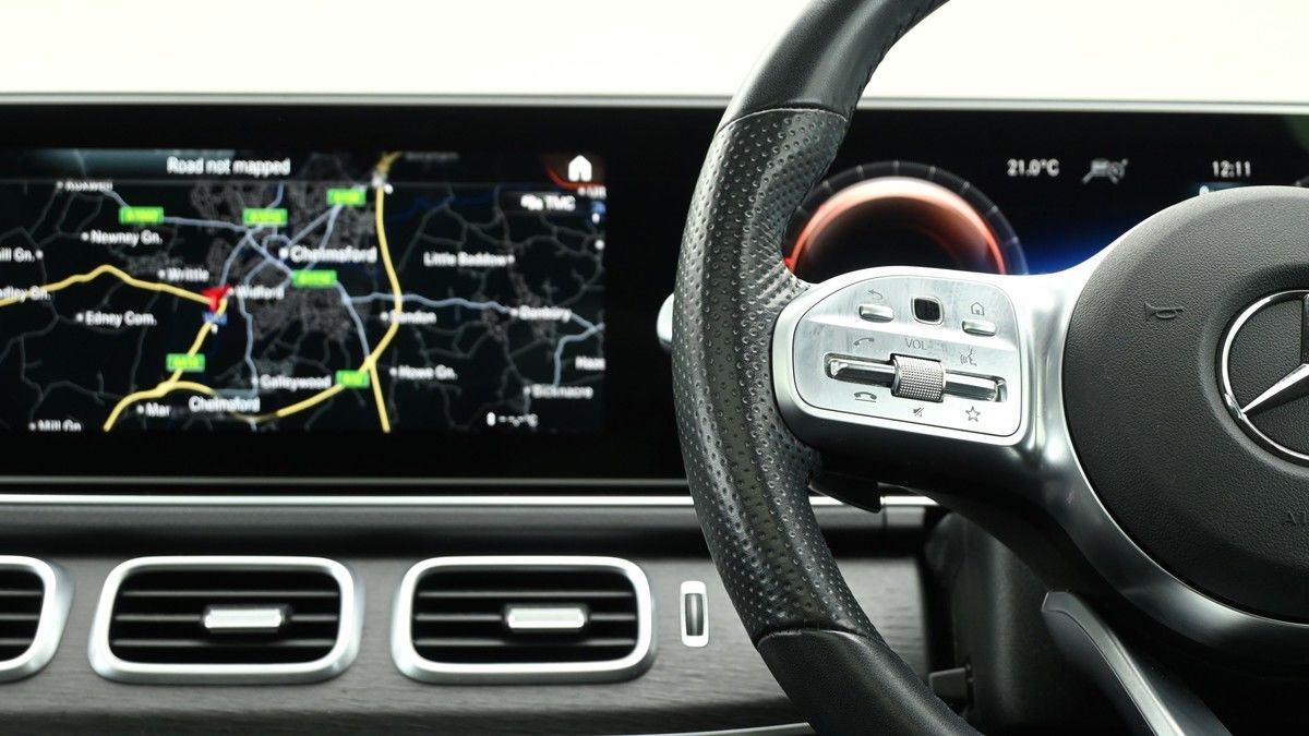 Mercedes-Benz GLE Image 15