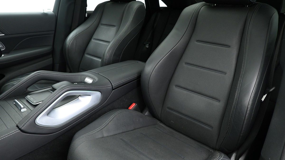 Mercedes-Benz GLE Image 4