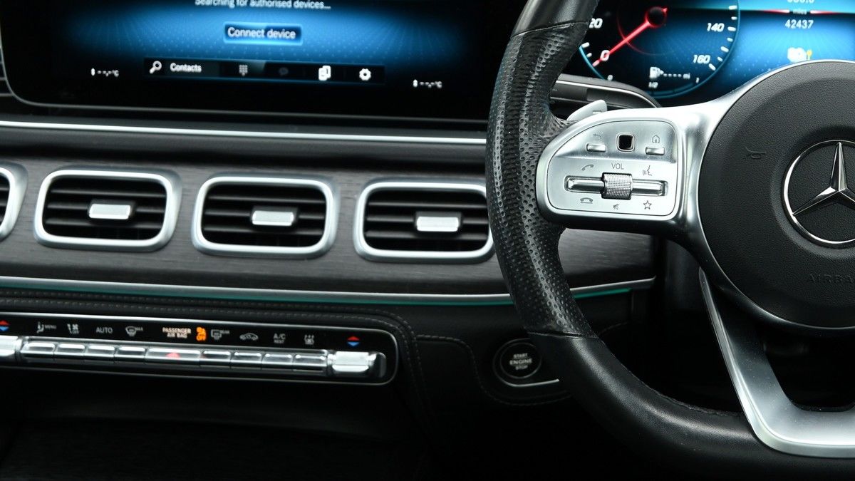 Mercedes-Benz GLE Image 15