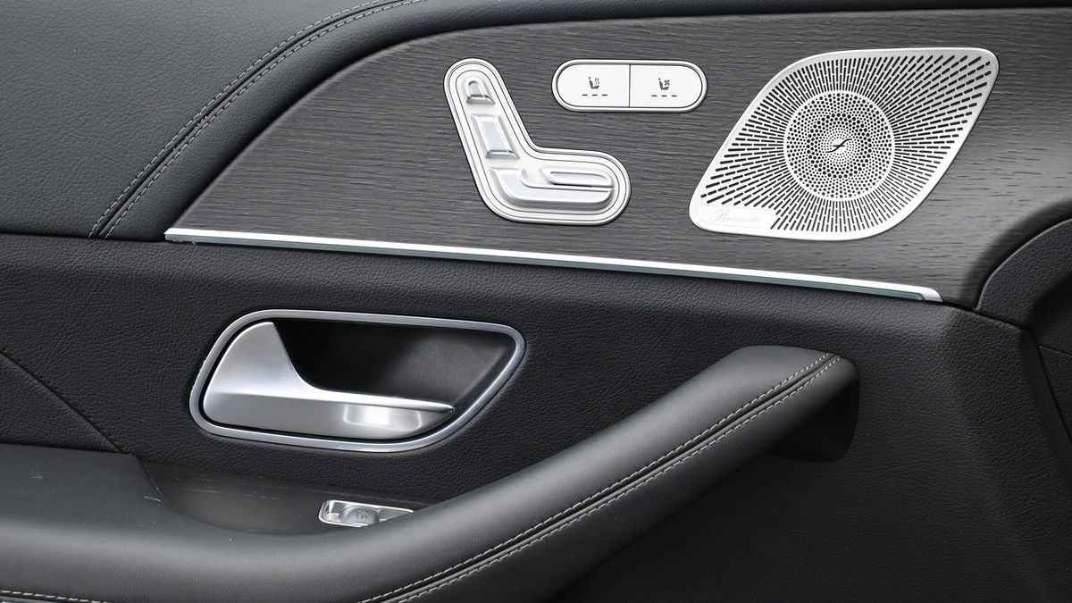 Mercedes-Benz GLE Image 13