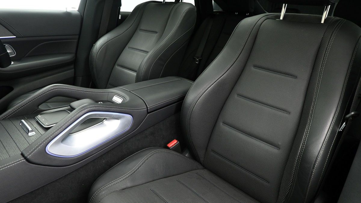 Mercedes-Benz GLE Image 4