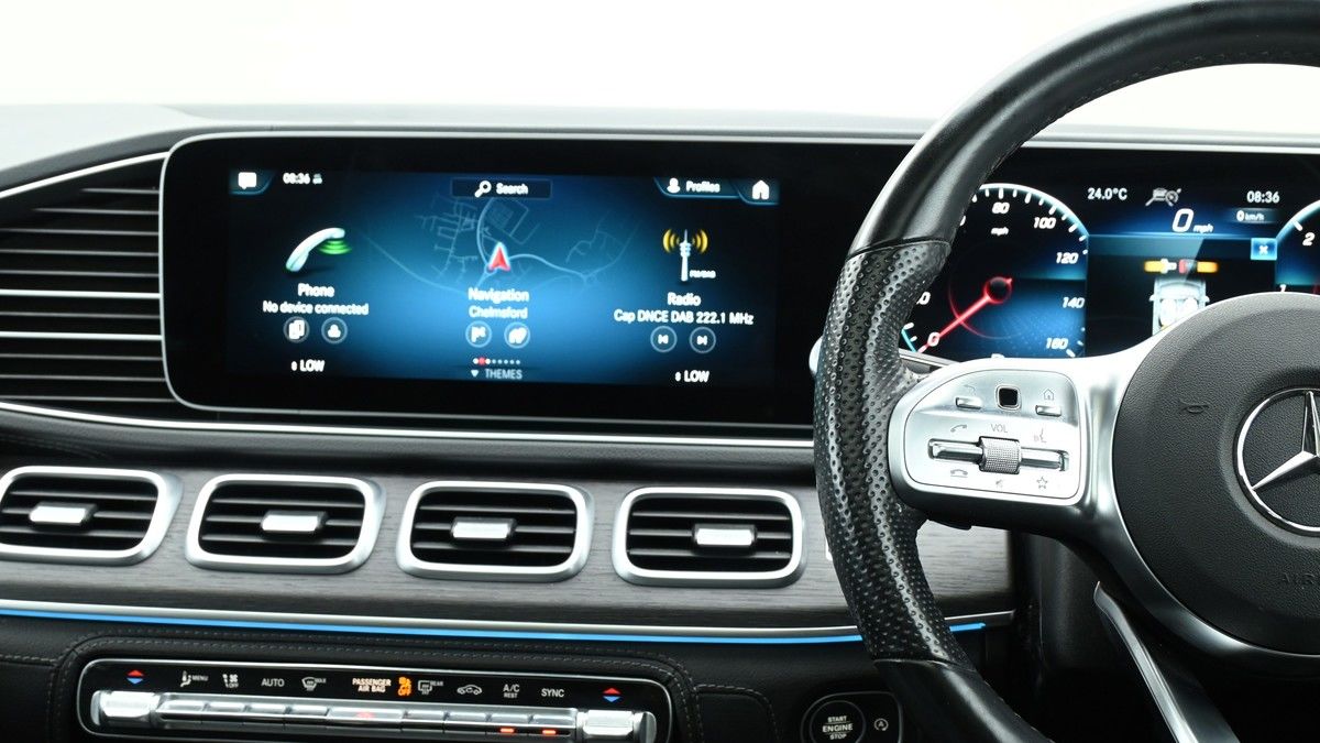 Mercedes-Benz GLE Image 15