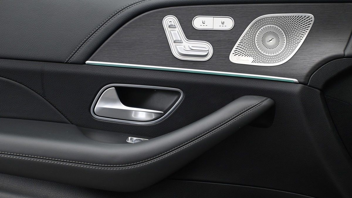 Mercedes-Benz GLE Image 13