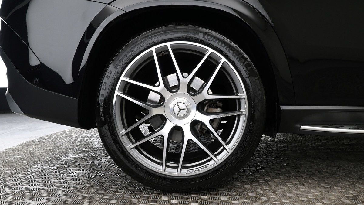 Mercedes-Benz GLE Image 9