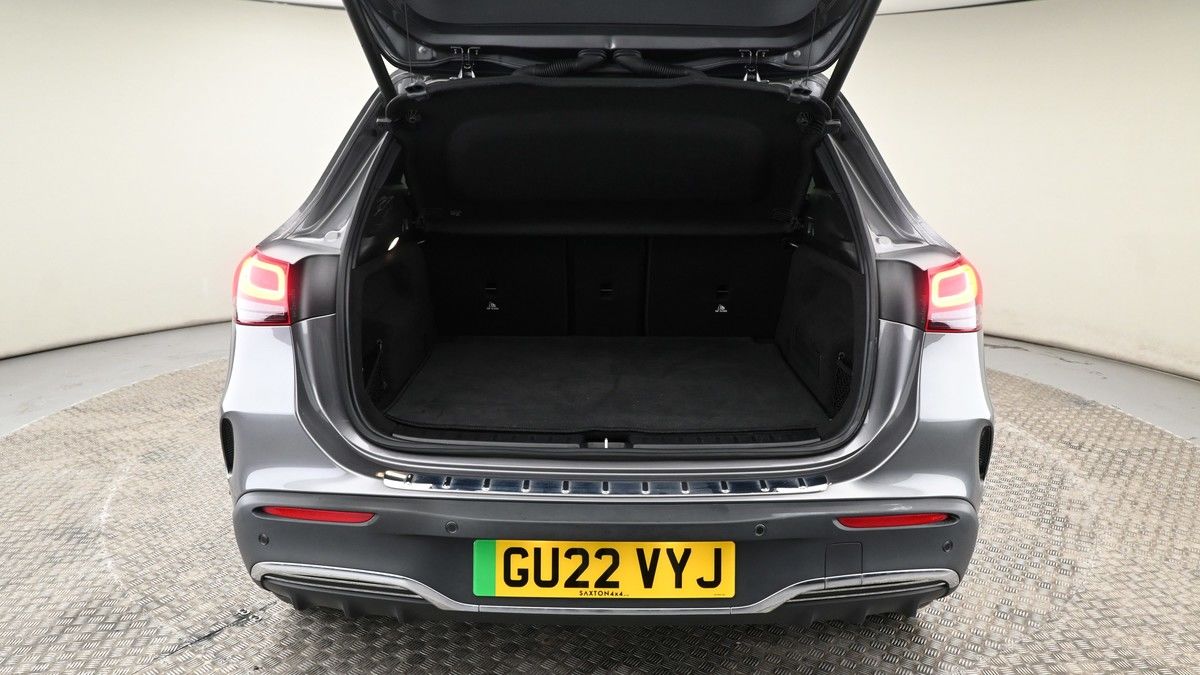 Mercedes-Benz EQA Image 10
