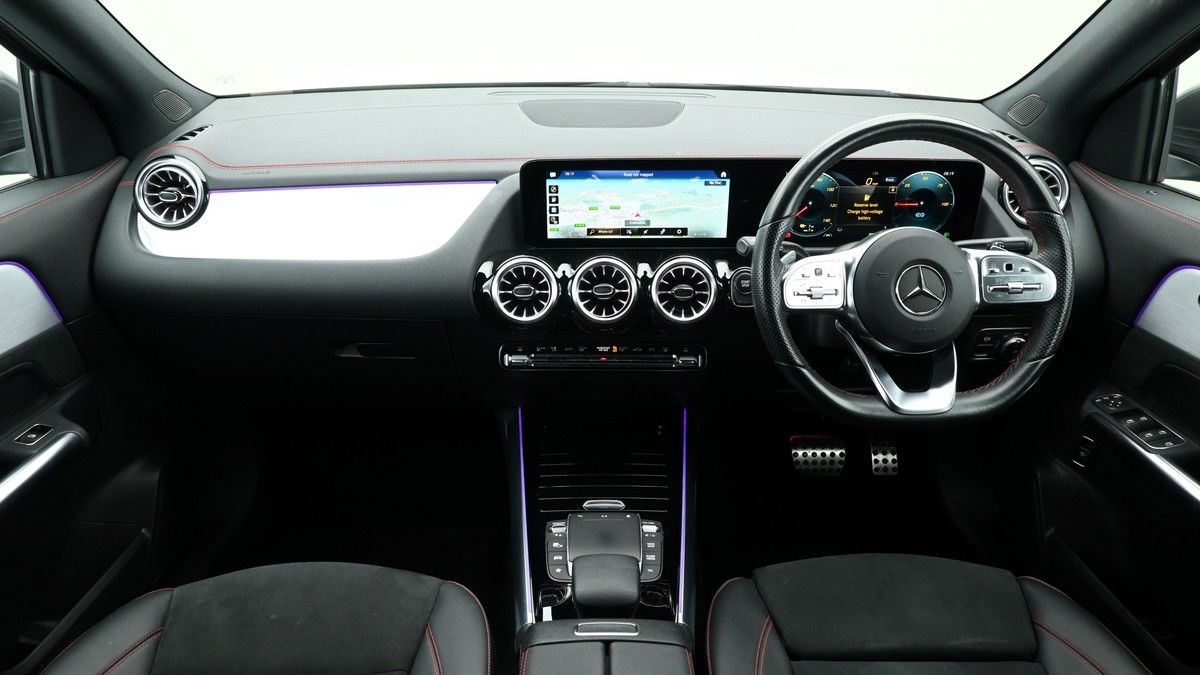 Mercedes-Benz EQA Image 14