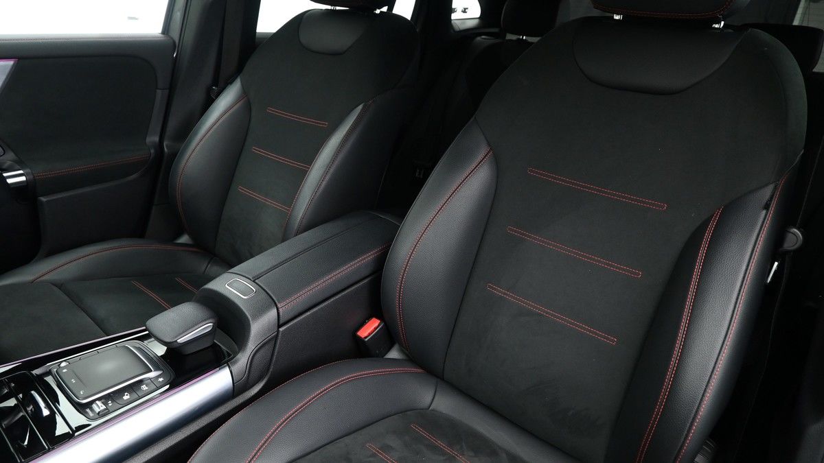 Mercedes-Benz EQA Image 4
