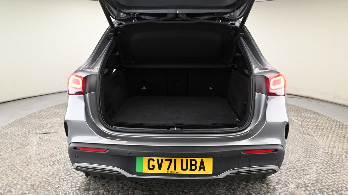 Mercedes-Benz EQA Image 10