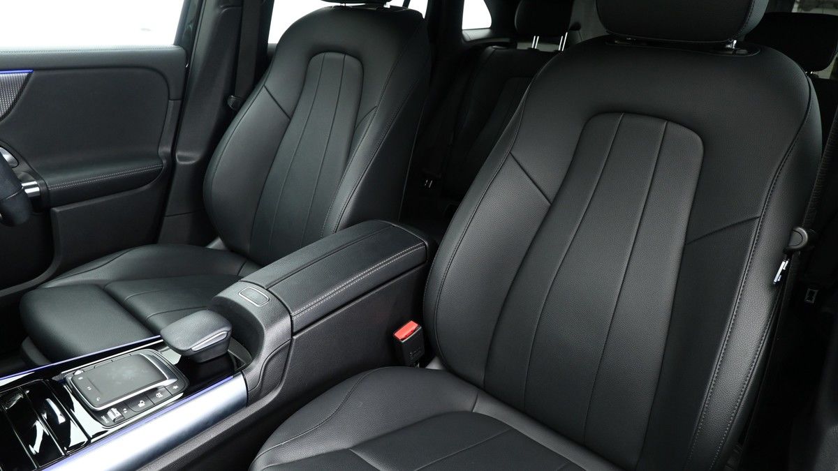 Mercedes-Benz EQA Image 4