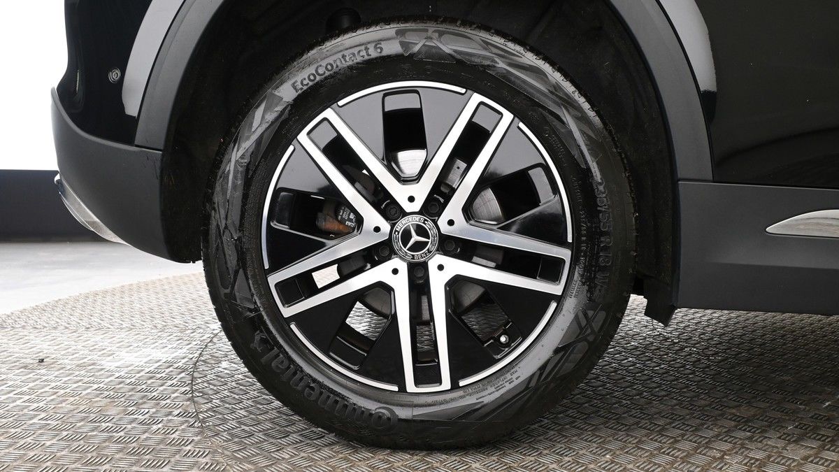 Mercedes-Benz GLA Image 9