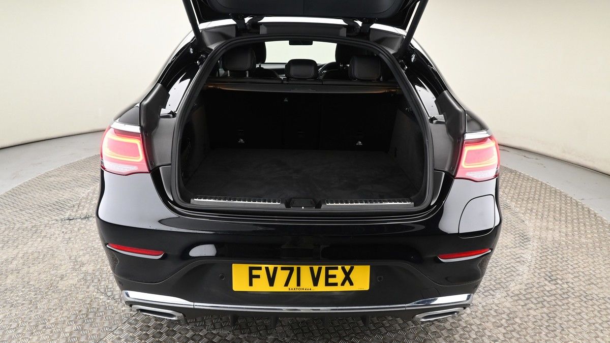 Mercedes-Benz GLC Image 10