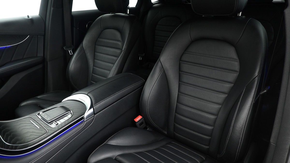 Mercedes-Benz GLC Image 3