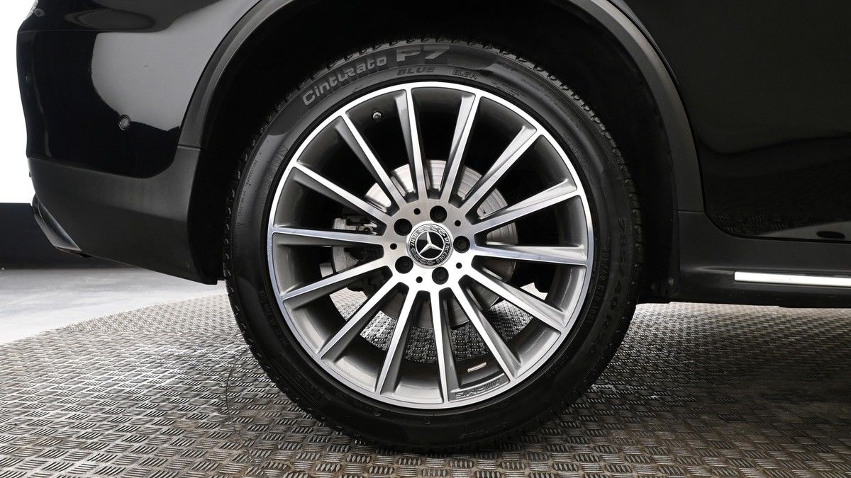 Mercedes-Benz GLC Image 10