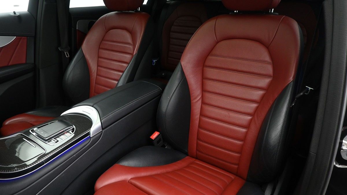 Mercedes-Benz GLC Image 4