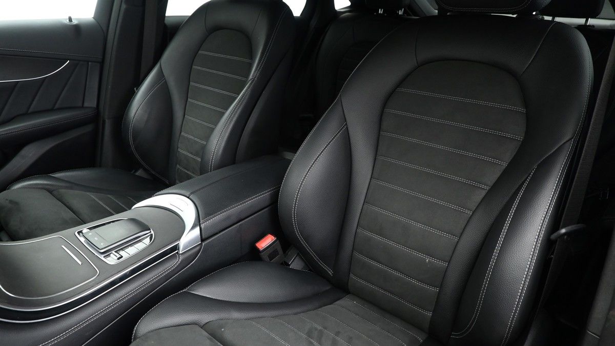Mercedes-Benz GLC Image 4
