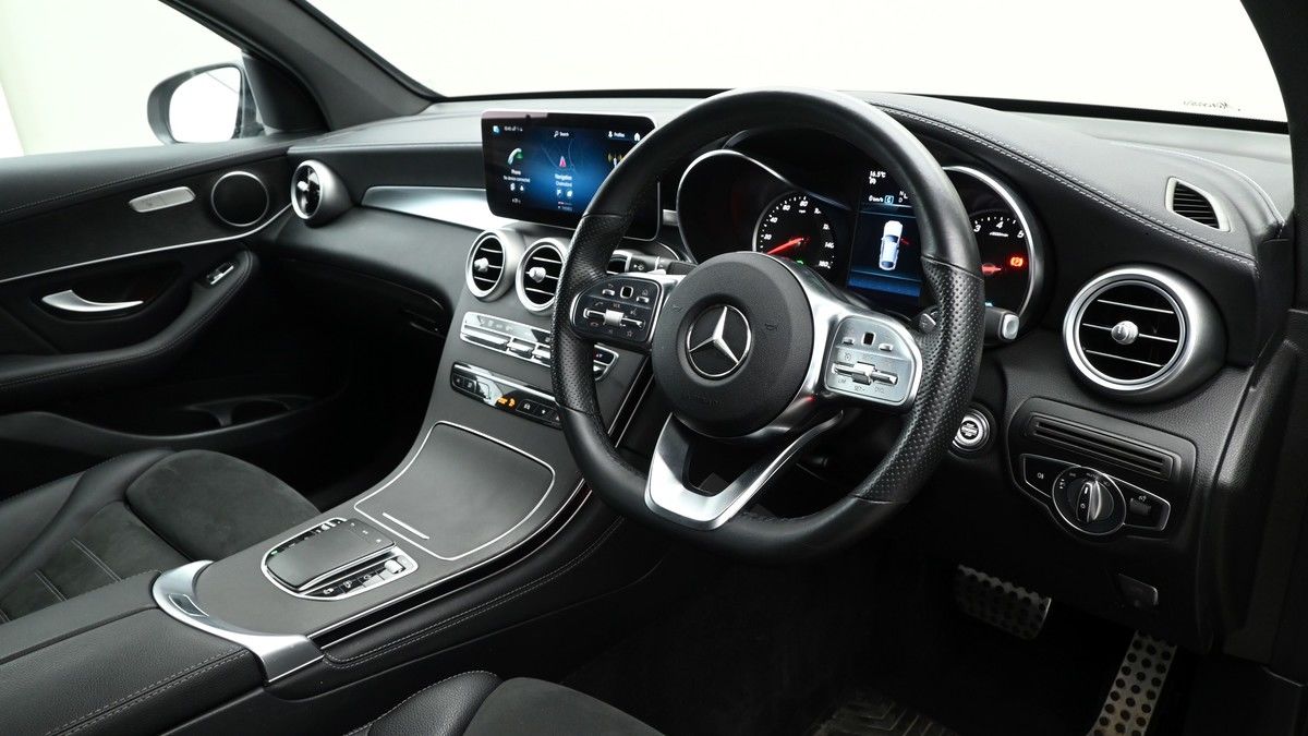Mercedes-Benz GLC Image 3