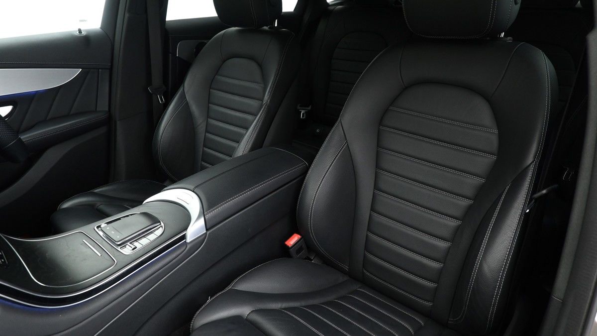 Mercedes-Benz GLC Image 3