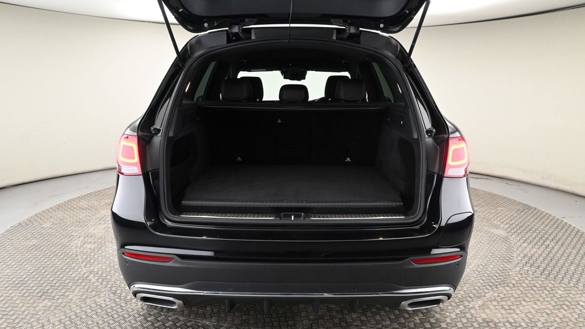 Mercedes-Benz GLC Image 10