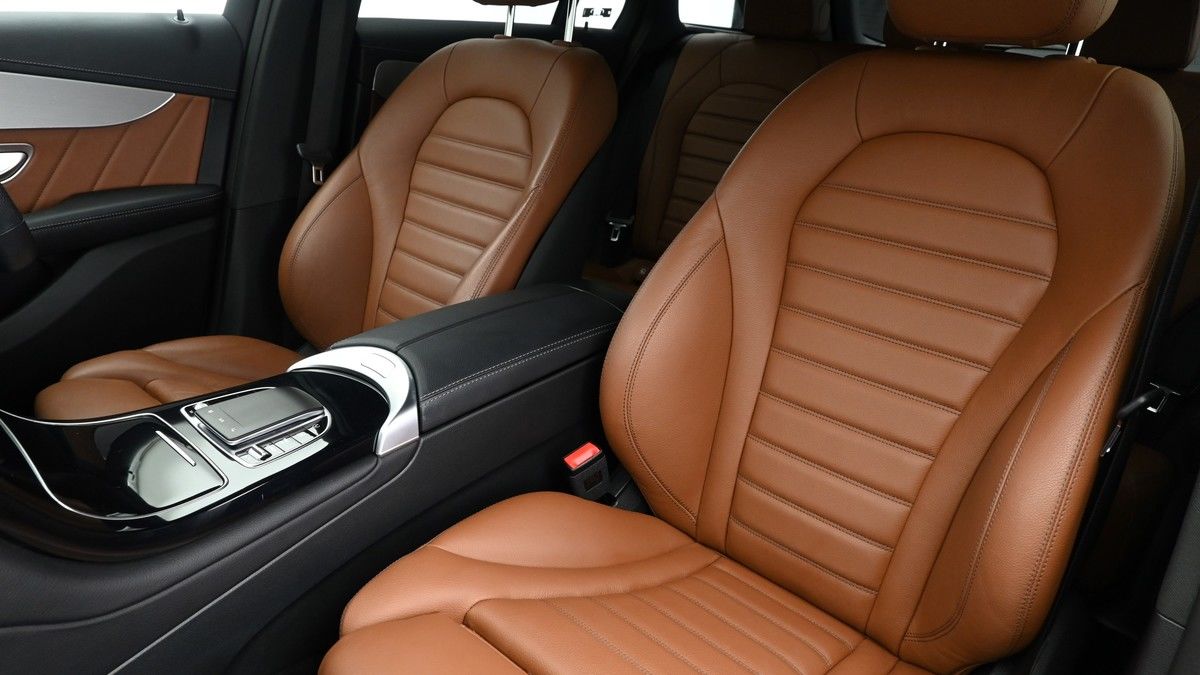 Mercedes-Benz GLC Image 4