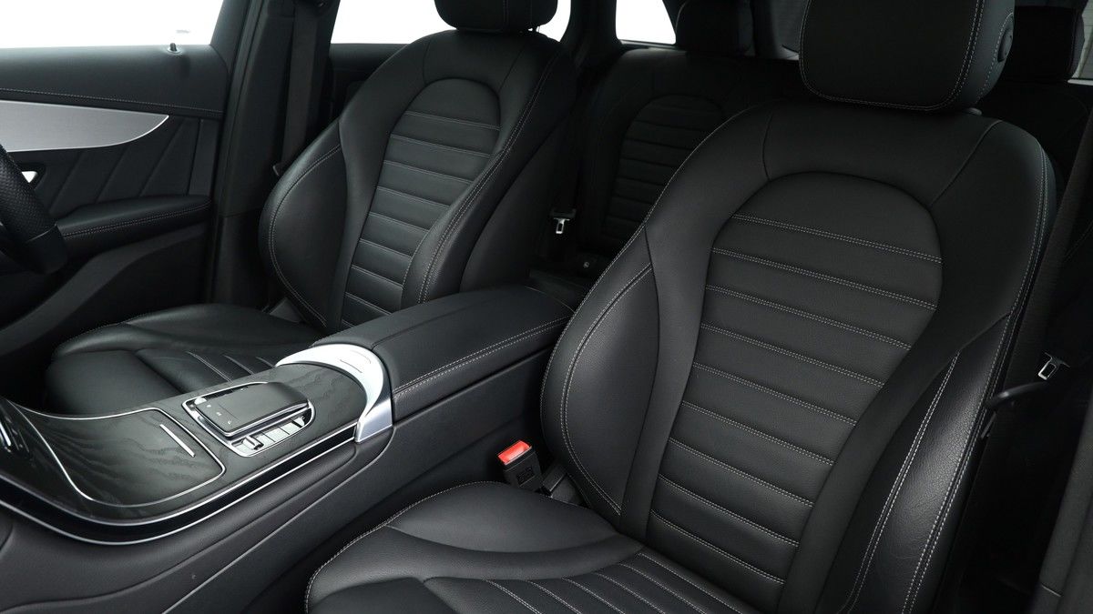 Mercedes-Benz GLC Image 4