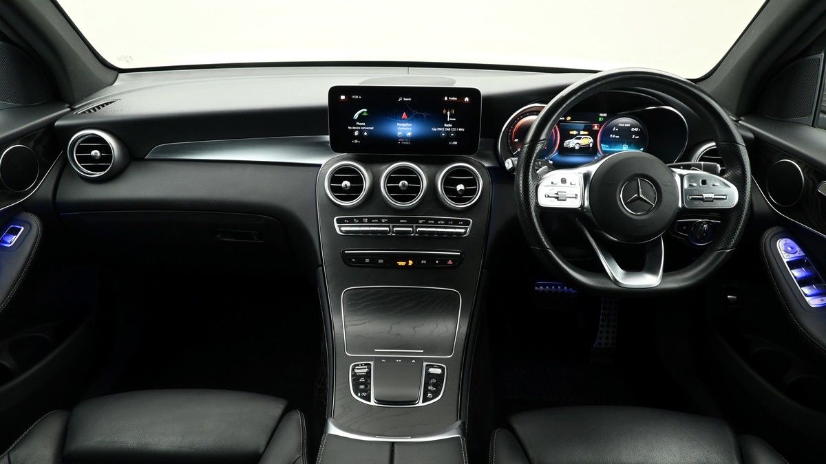 Mercedes-Benz GLC Image 14