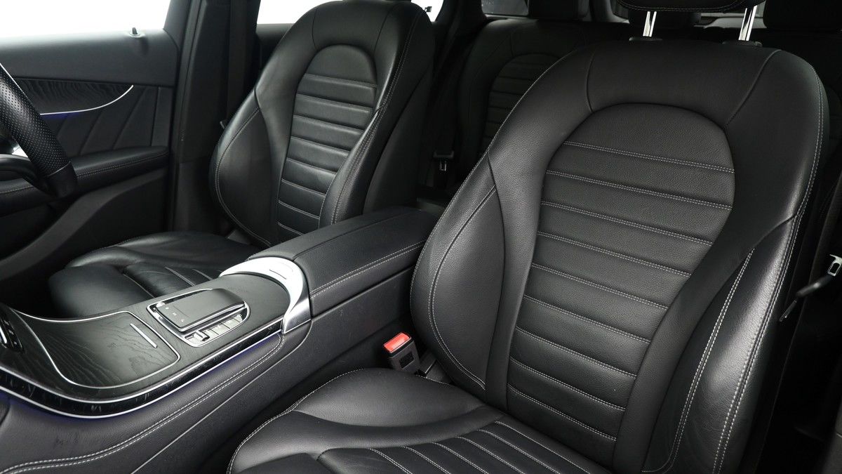 Mercedes-Benz GLC Image 4