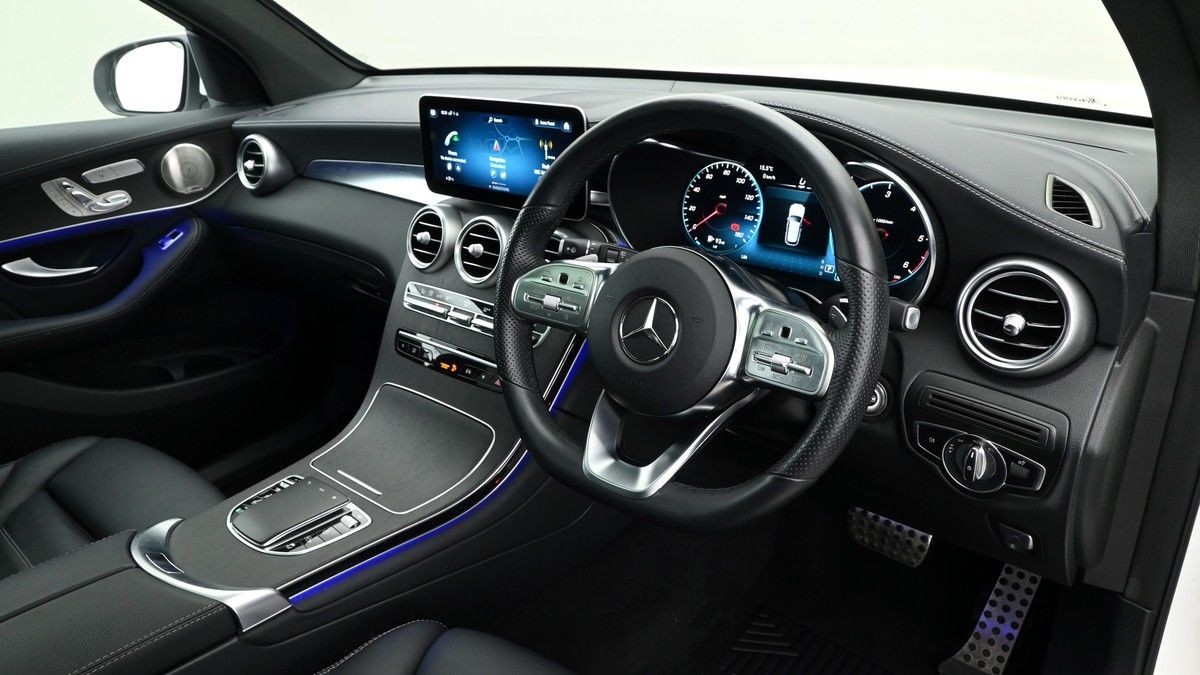 Mercedes-Benz GLC Image 3
