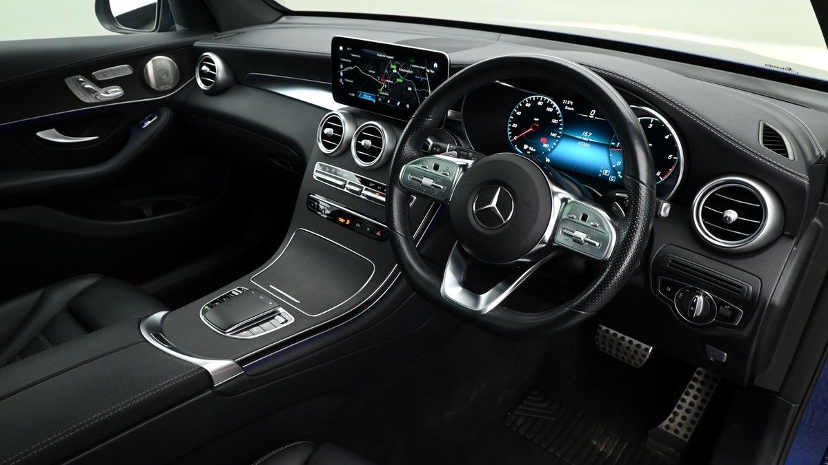 Mercedes-Benz GLC Image 3