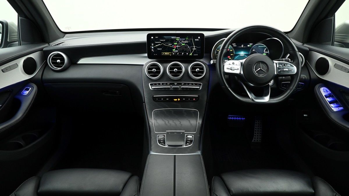 Mercedes-Benz GLC Image 13
