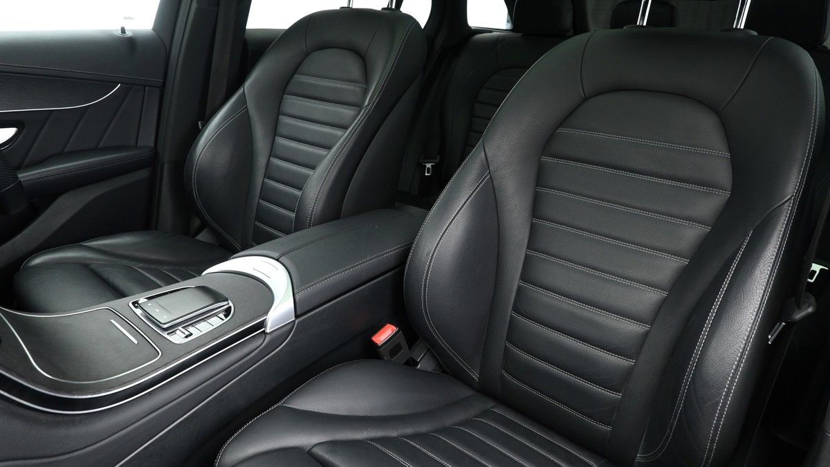 Mercedes-Benz GLC Image 4