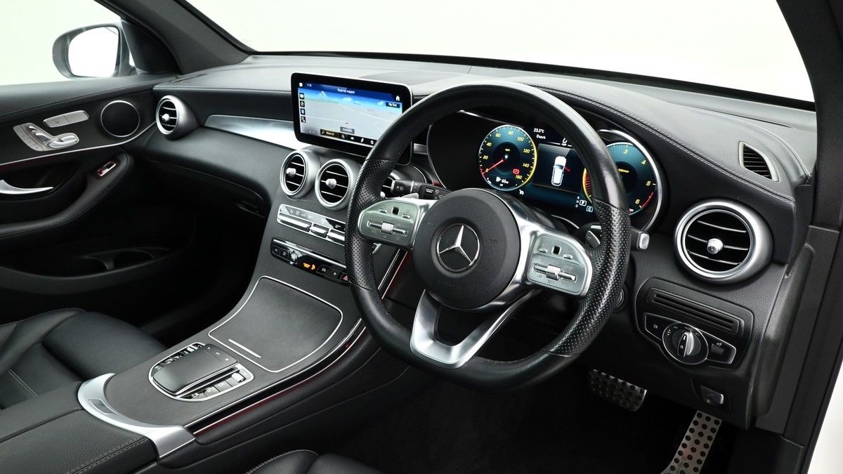 Mercedes-Benz GLC Image 3