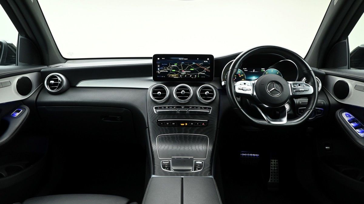 Mercedes-Benz GLC Image 13
