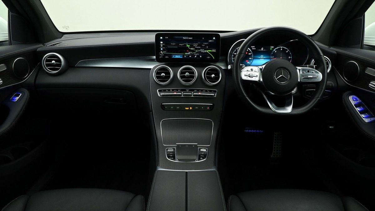 Mercedes-Benz GLC Image 14