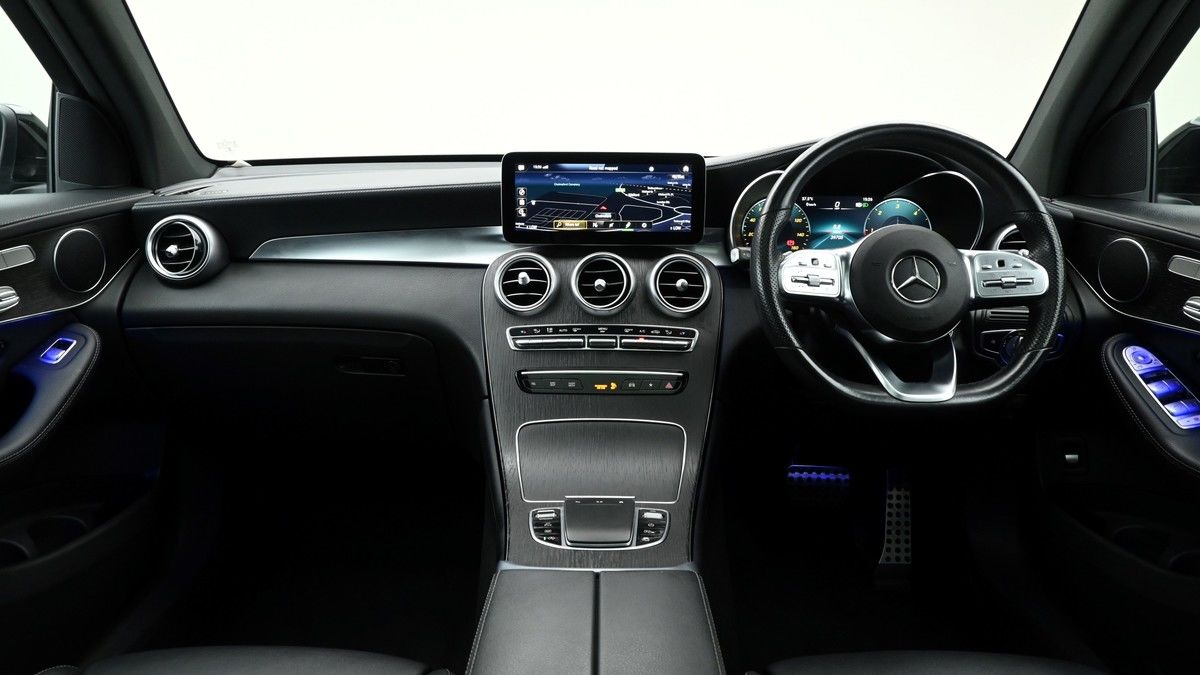 Mercedes-Benz GLC Image 14