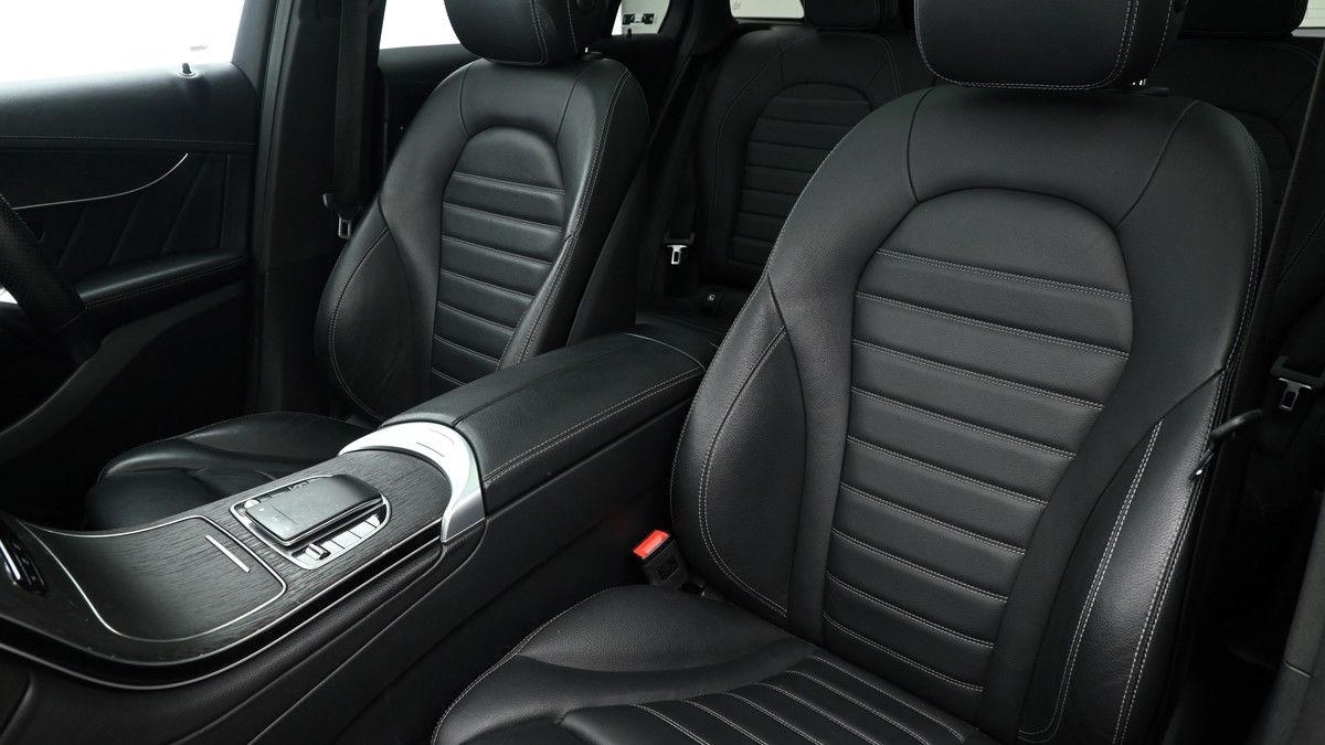 Mercedes-Benz GLC Image 4