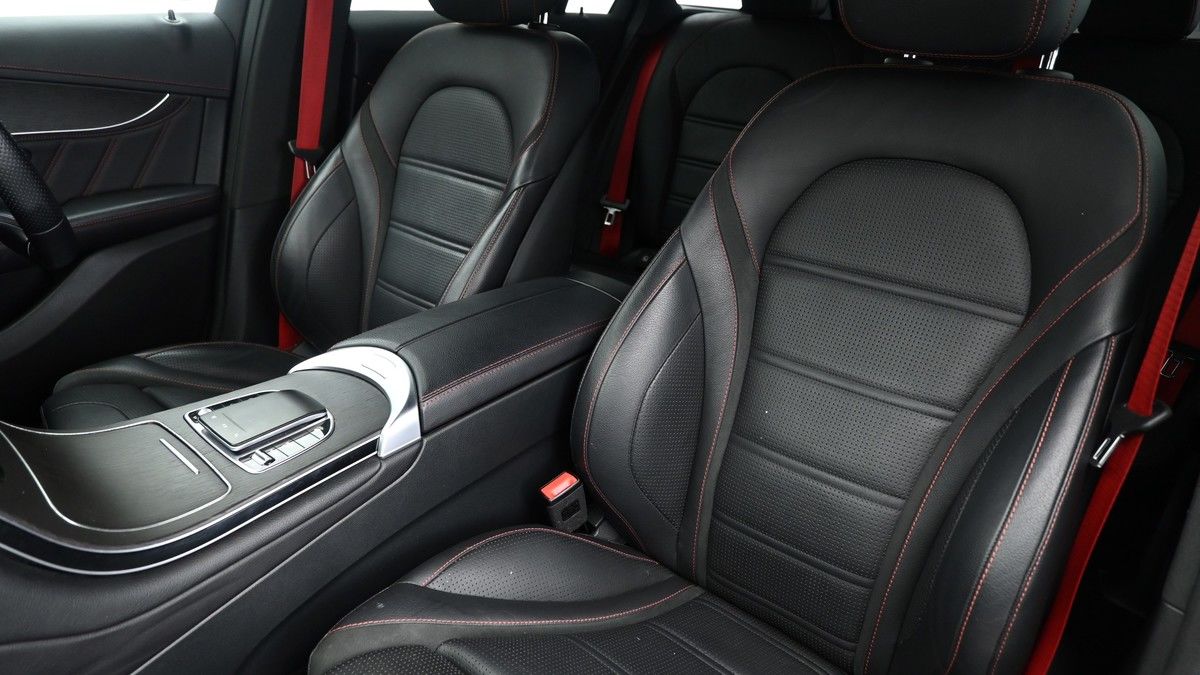Mercedes-Benz GLC Image 4