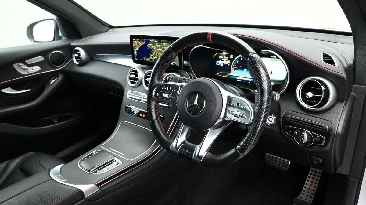 Mercedes-Benz GLC Image 3
