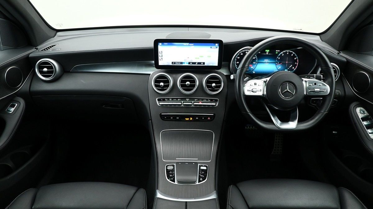 Mercedes-Benz GLC Image 14