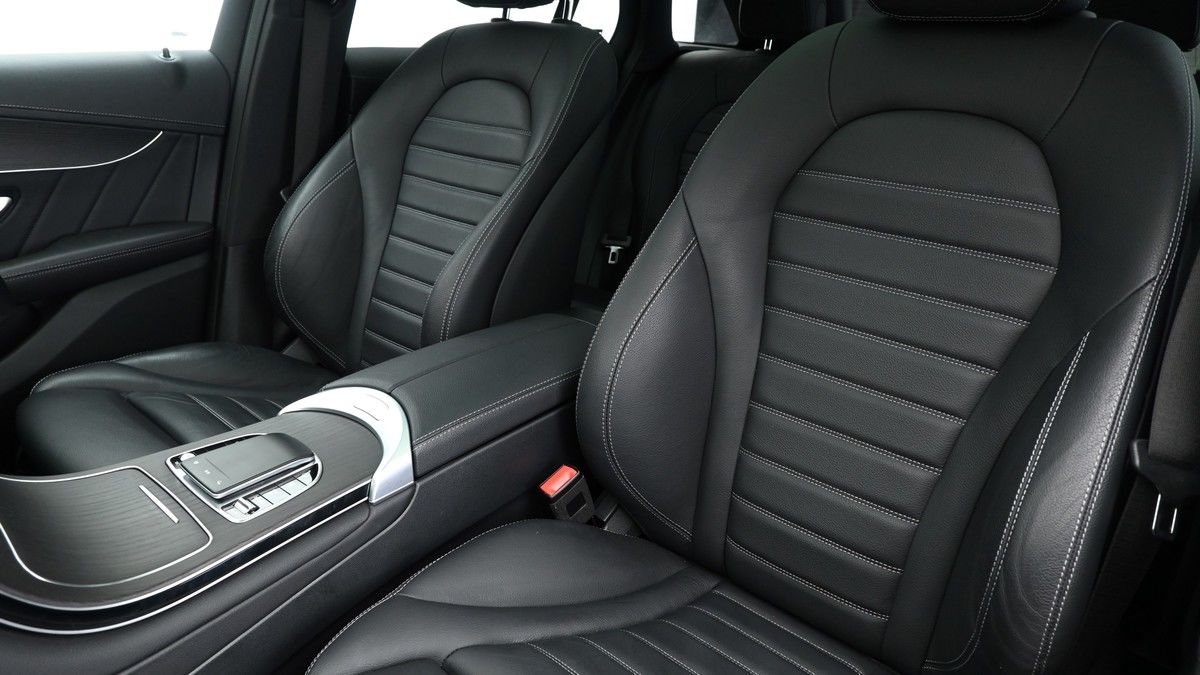 Mercedes-Benz GLC Image 4