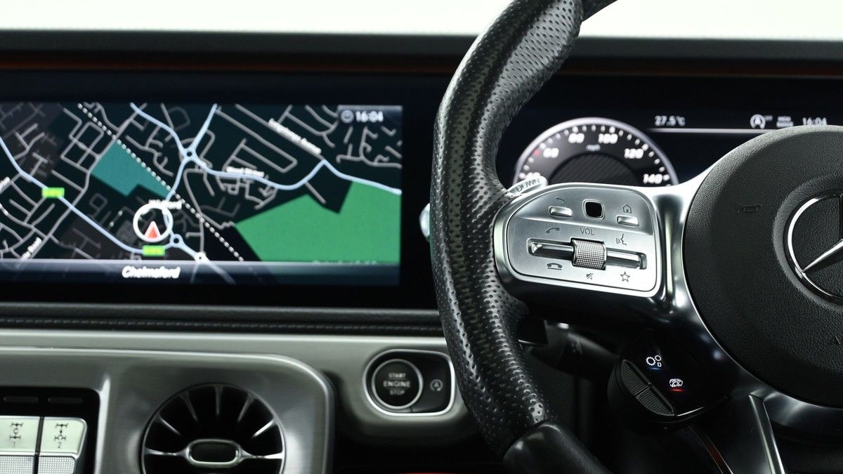Mercedes-Benz G Class Image 21