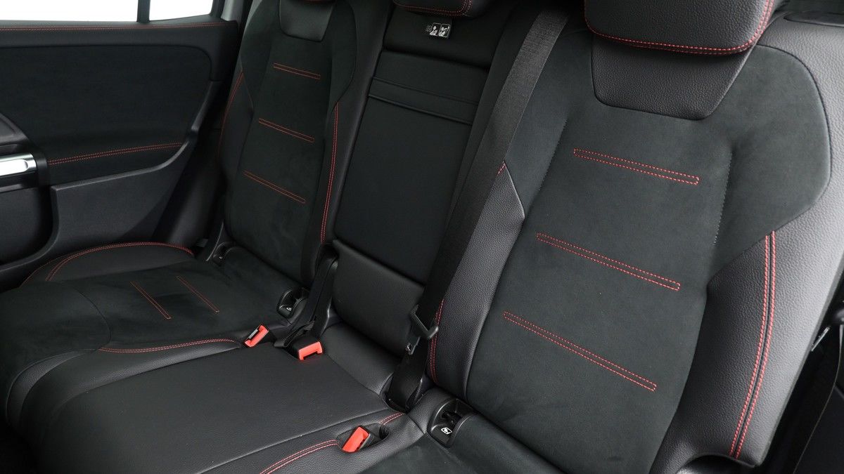 Mercedes-Benz GLB Image 5