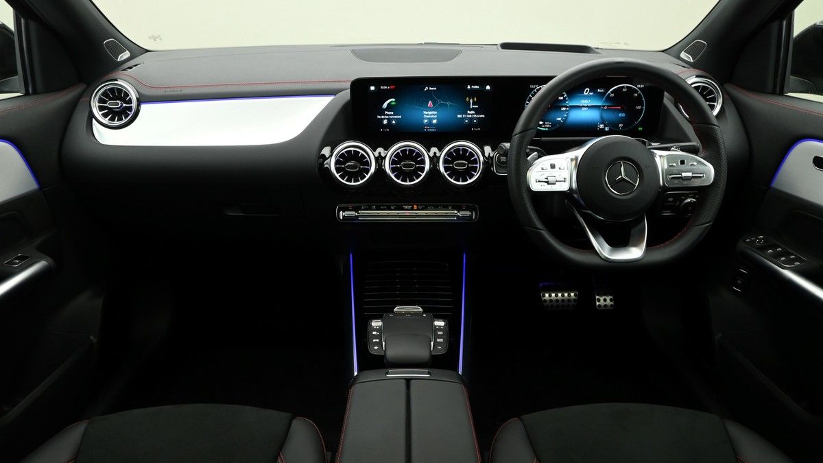 More views of Mercedes-Benz EQA