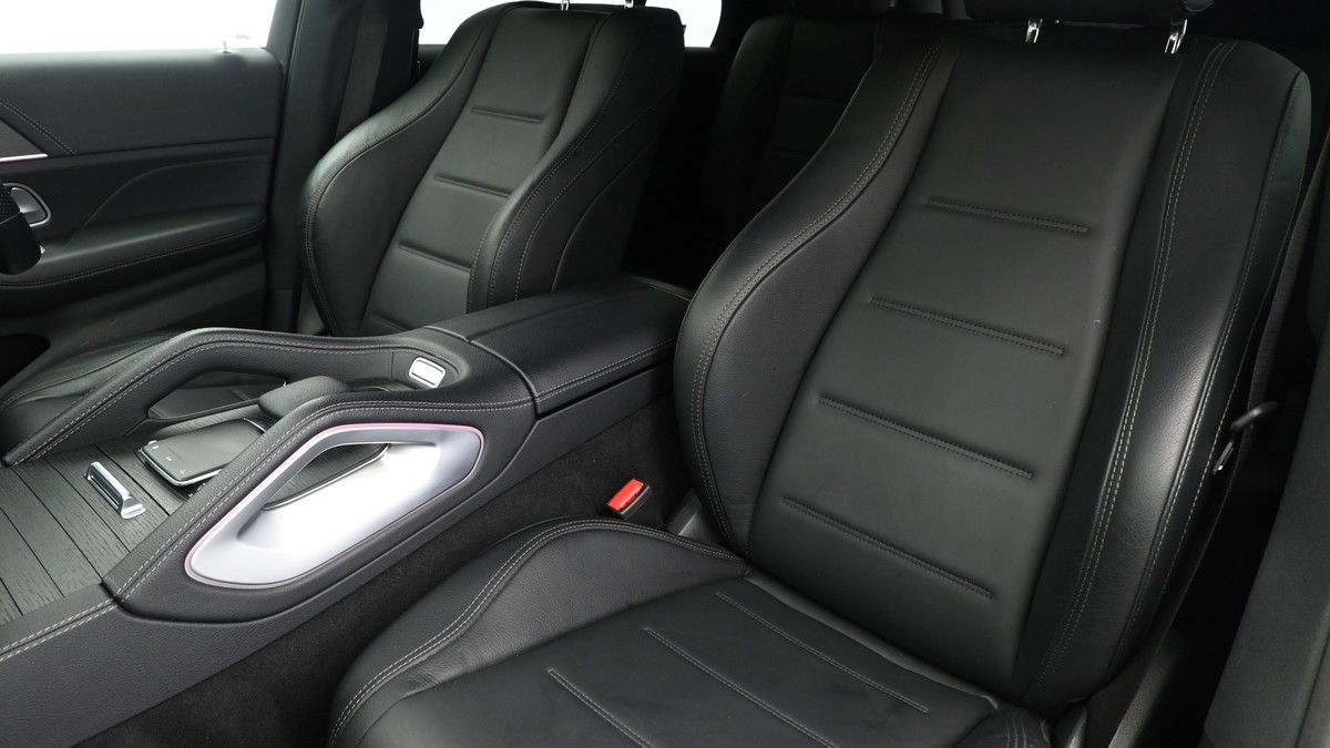 Mercedes-Benz GLE Image 4