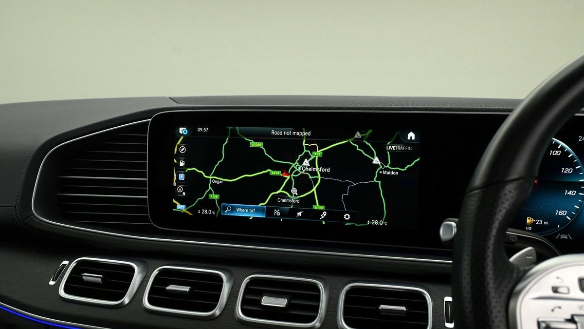 Mercedes-Benz GLE Image 11