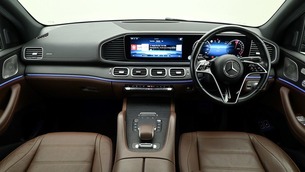 Mercedes-Benz GLE Image 14